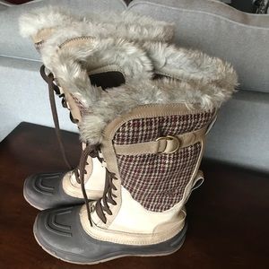 North face winter boots ONE DAY ONLY SALE